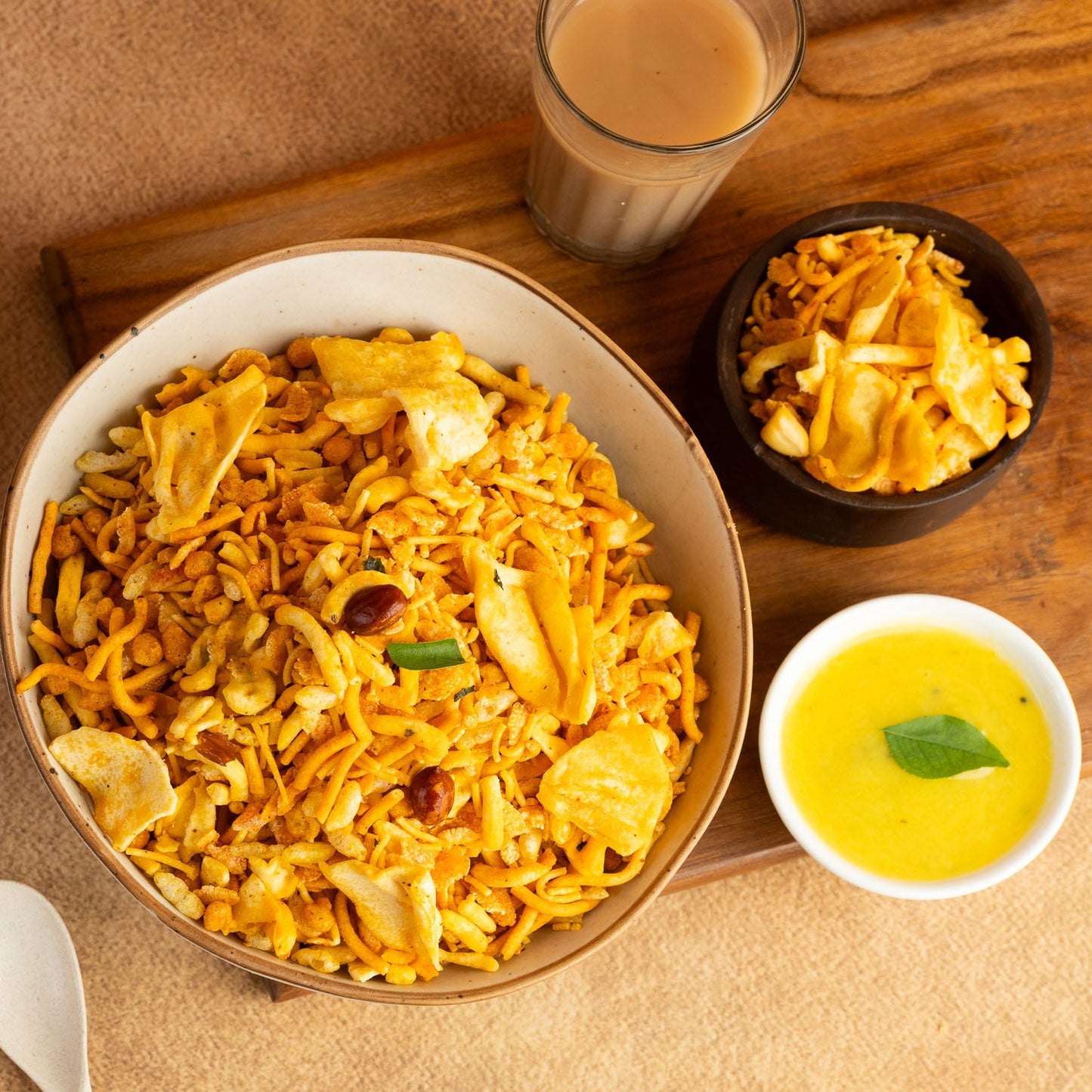 Surti Bhusu (Lentils Crunch Mix)